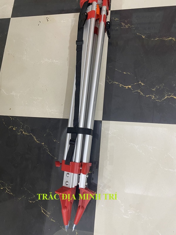 Chân máy toàn đạc 2 khóa